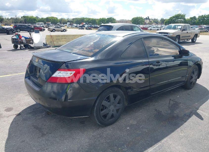 Photo 4 of 2008 Honda Civic LX (VIN 2HGFG12678H572270)