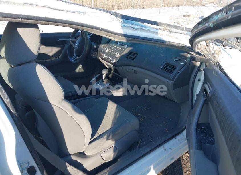 Photo 5 of 2009 Honda Civic LX (VIN 2HGFG12679H503130)