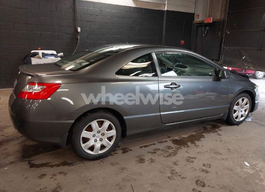 Photo 4 of 2009 Honda Civic LX (VIN 2HGFG12679H536371)