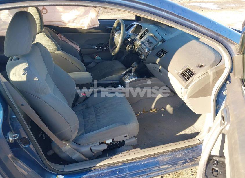 Photo 5 of 2007 Honda Civic LX (VIN 2HGFG12687H573443)