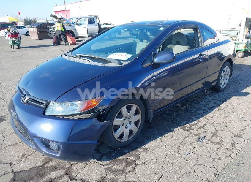 Photo 2 of 2008 Honda Civic LX (VIN 2HGFG12688H526561)