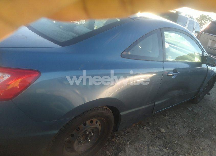 Photo 4 of 2008 Honda Civic LX (VIN 2HGFG12688H529492)