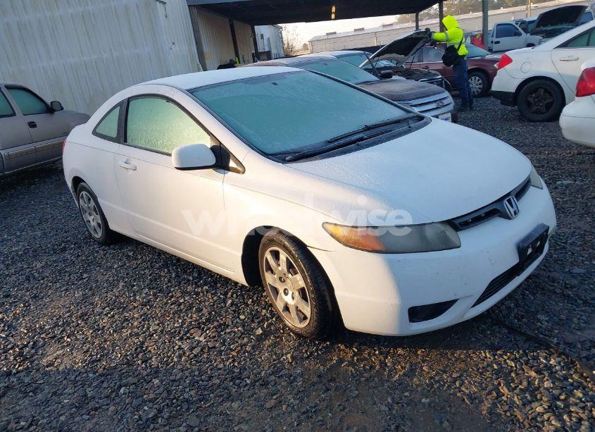 2008 Honda Civic LX (VIN 2HGFG12688H533381) main photo