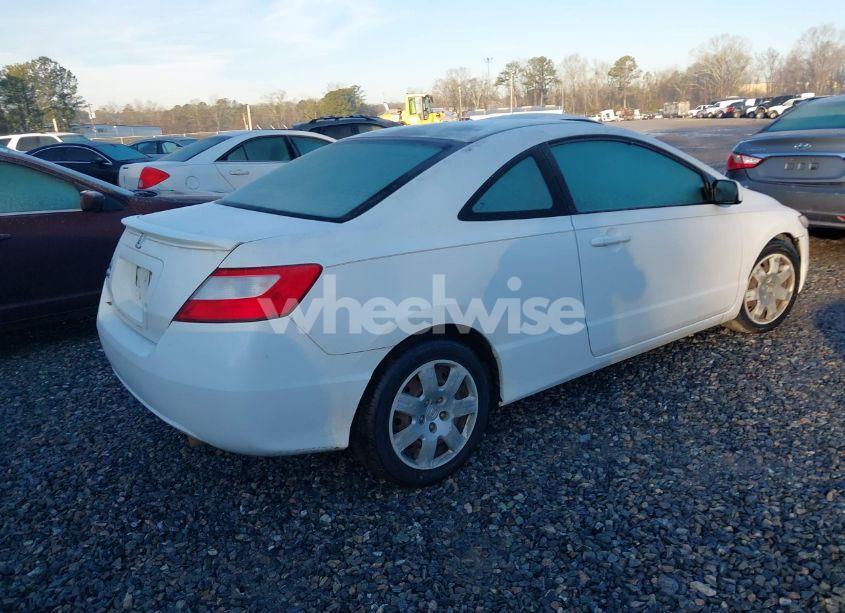 Photo 4 of 2008 Honda Civic LX (VIN 2HGFG12688H533381)
