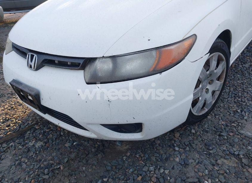Photo 6 of 2008 Honda Civic LX (VIN 2HGFG12688H533381)
