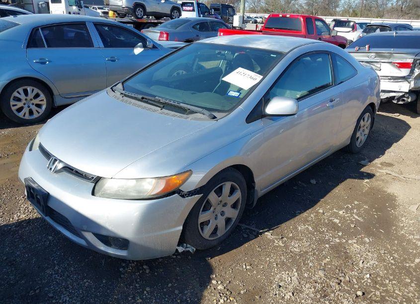 Photo 2 of 2008 Honda Civic LX (VIN 2HGFG12688H545448)