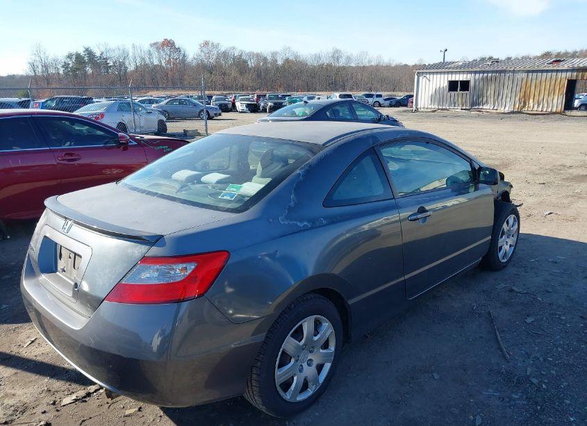 Photo 4 of 2009 Honda Civic LX (VIN 2HGFG12689H528845)