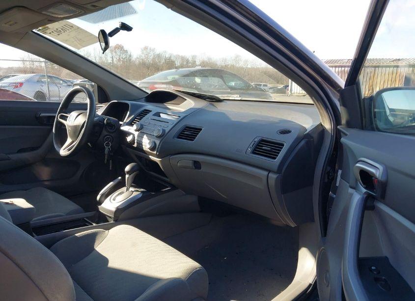 Photo 5 of 2009 Honda Civic LX (VIN 2HGFG12689H528845)