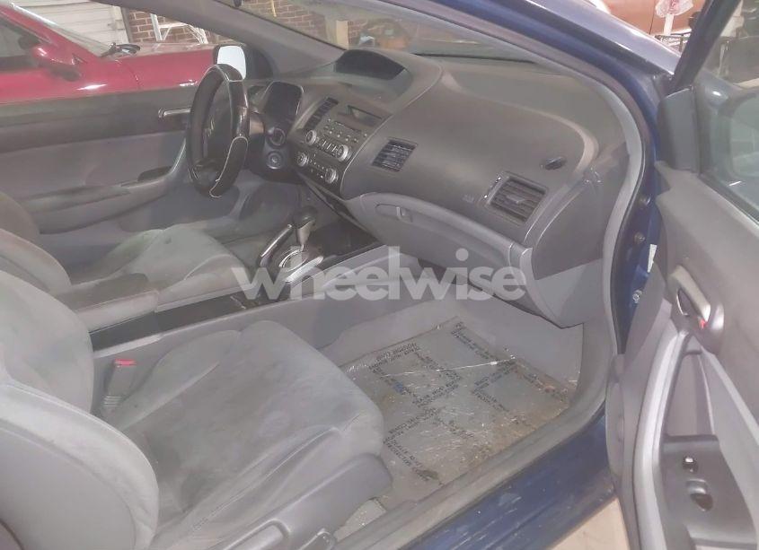 Photo 5 of 2006 Honda Civic LX (VIN 2HGFG12696H536450)