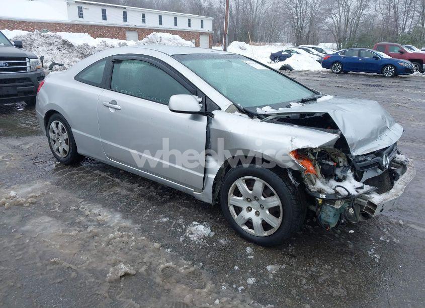 2006 Honda Civic LX (VIN 2HGFG12696H562059) main photo