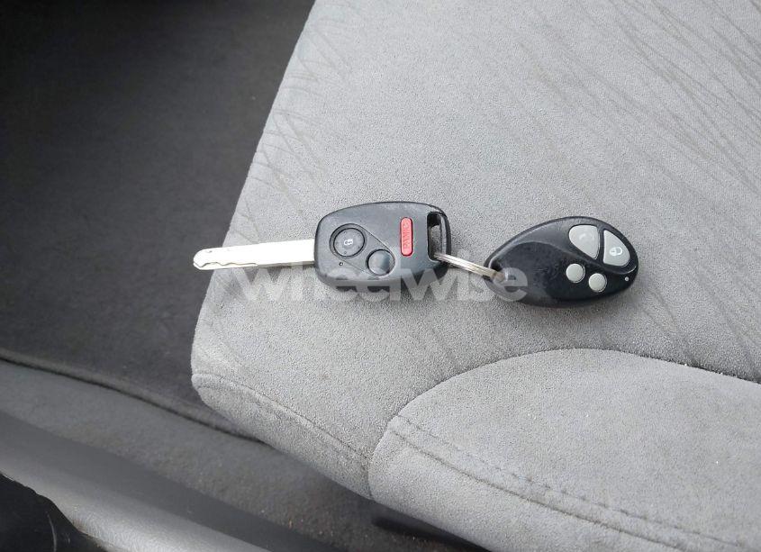 Photo 11 of 2006 Honda Civic LX (VIN 2HGFG12696H562059)