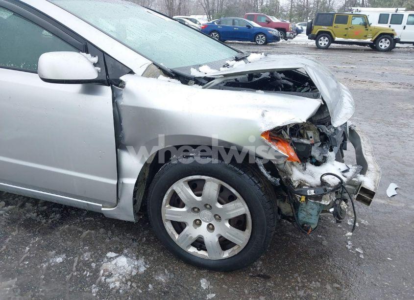 Photo 13 of 2006 Honda Civic LX (VIN 2HGFG12696H562059)