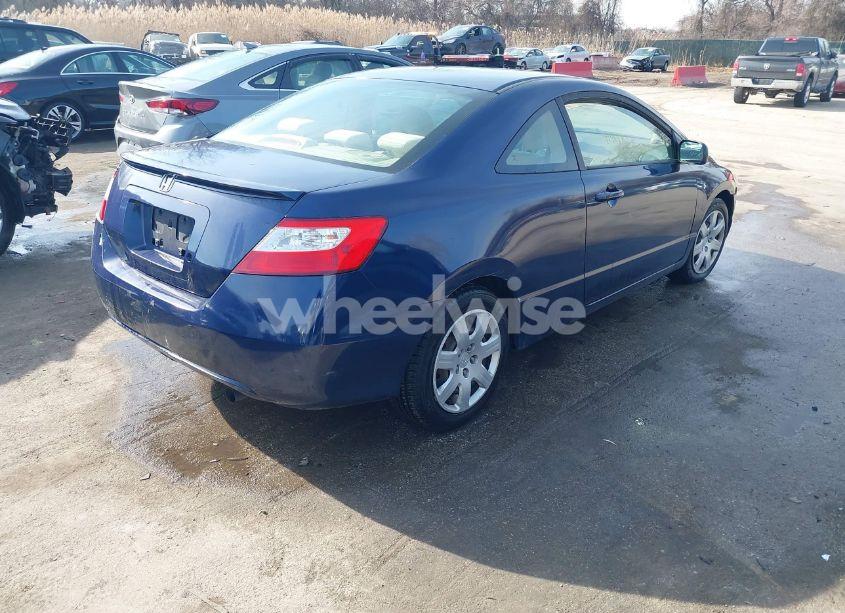 Photo 4 of 2006 Honda Civic LX (VIN 2HGFG12696H573241)