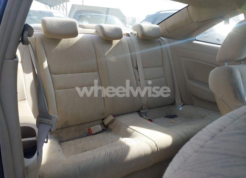 Photo 8 of 2006 Honda Civic LX (VIN 2HGFG12696H573241)