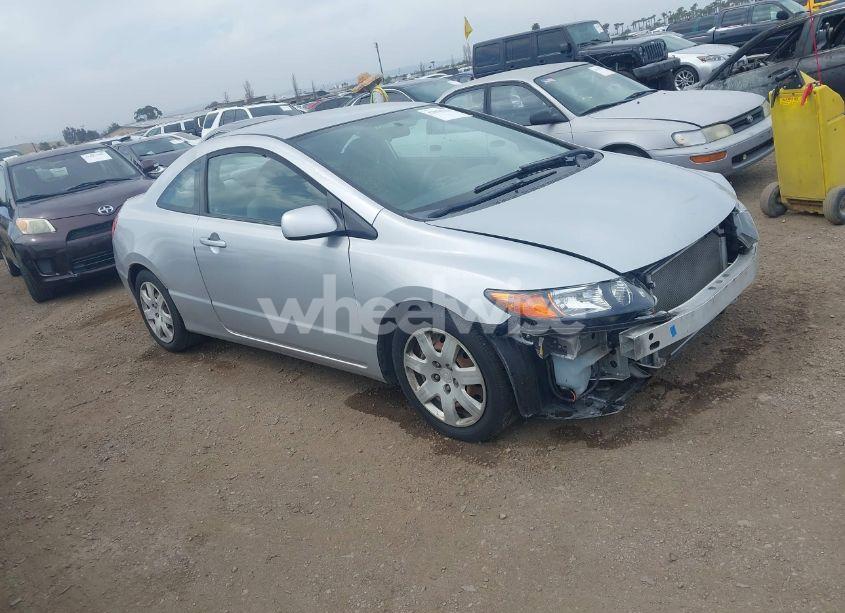 2007 Honda Civic LX (VIN 2HGFG12697H501988) main photo