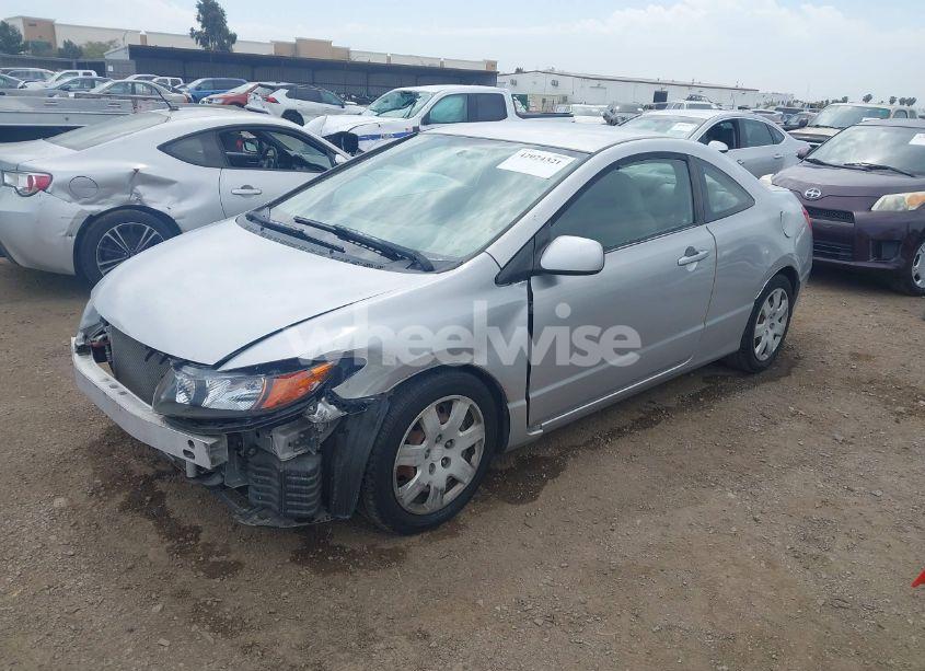 Photo 2 of 2007 Honda Civic LX (VIN 2HGFG12697H501988)