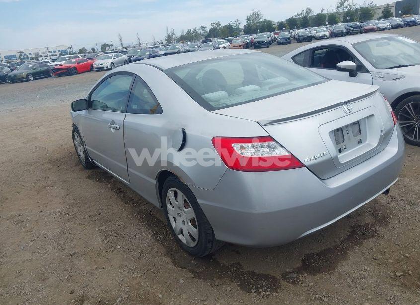 Photo 3 of 2007 Honda Civic LX (VIN 2HGFG12697H501988)