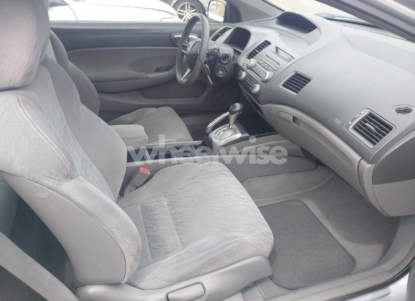 Photo 5 of 2007 Honda Civic LX (VIN 2HGFG12697H501988)