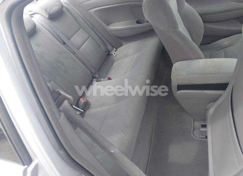 Photo 8 of 2007 Honda Civic LX (VIN 2HGFG12697H501988)