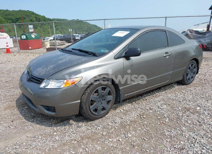 Photo 2 of 2007 Honda Civic LX (VIN 2HGFG12697H507841)