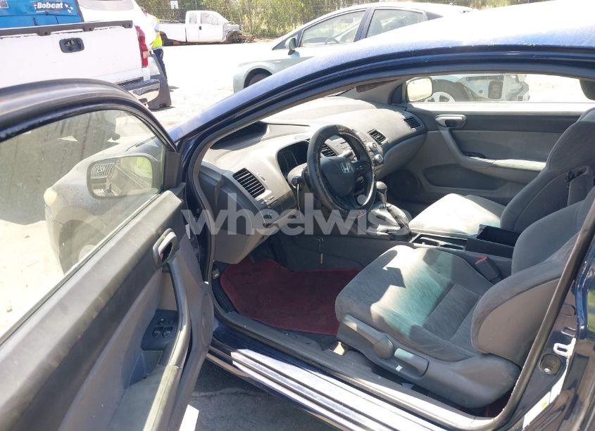 Photo 5 of 2007 Honda Civic LX (VIN 2HGFG12697H515566)