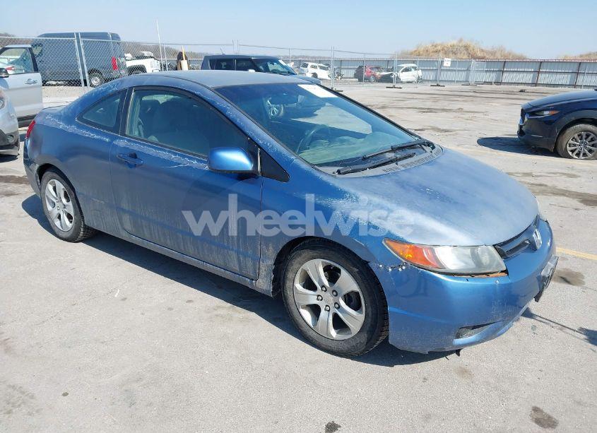 2007 Honda Civic LX (VIN 2HGFG12697H531542) main photo