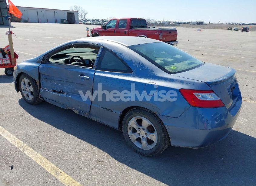 Photo 3 of 2007 Honda Civic LX (VIN 2HGFG12697H531542)