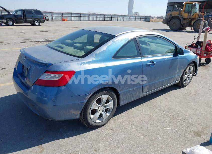Photo 4 of 2007 Honda Civic LX (VIN 2HGFG12697H531542)