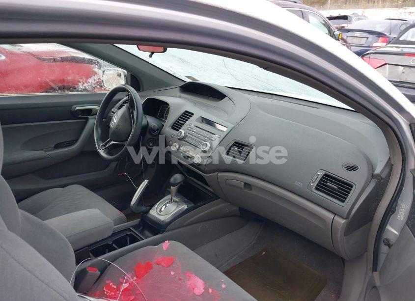 Photo 5 of 2008 Honda Civic LX (VIN 2HGFG12698H505931)