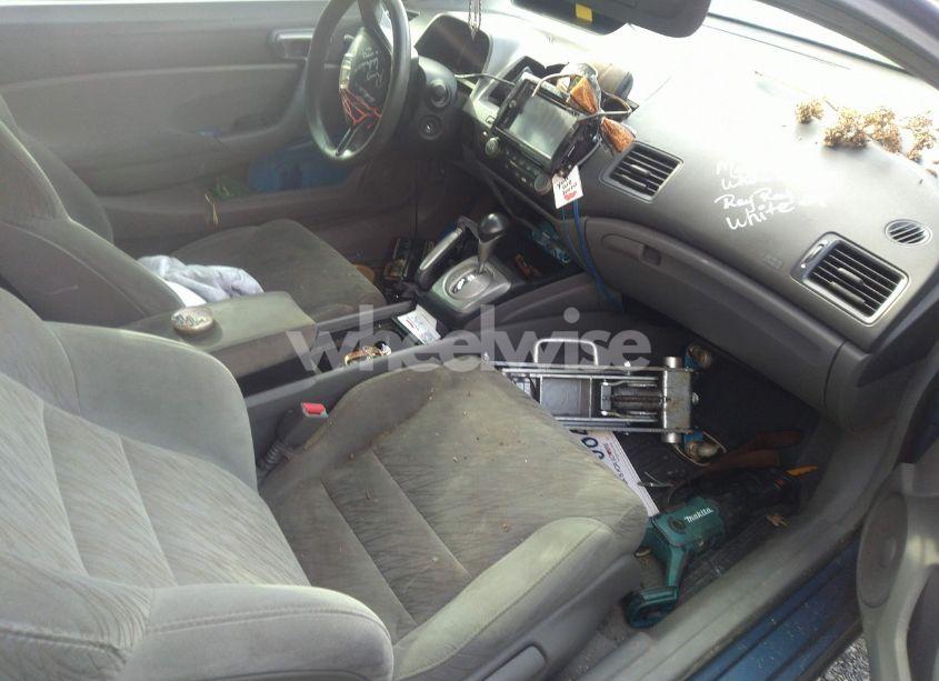 Photo 5 of 2008 Honda Civic LX (VIN 2HGFG12698H543241)