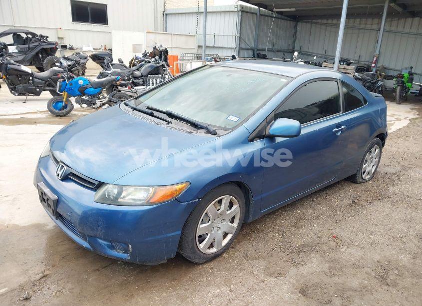 Photo 2 of 2008 Honda Civic LX (VIN 2HGFG12698H551999)