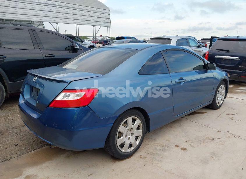 Photo 4 of 2008 Honda Civic LX (VIN 2HGFG12698H551999)