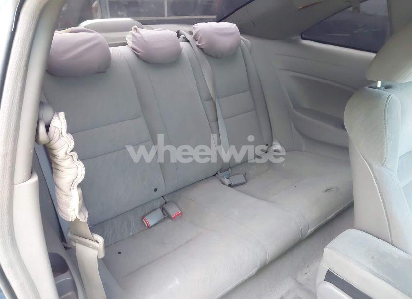 Photo 8 of 2008 Honda Civic LX (VIN 2HGFG12698H551999)