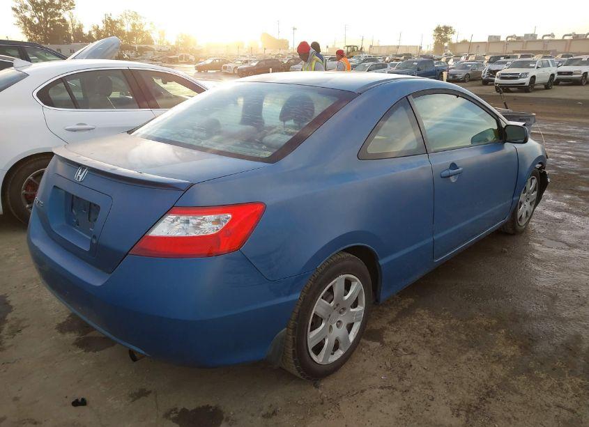 Photo 4 of 2008 Honda Civic LX (VIN 2HGFG12698H570570)