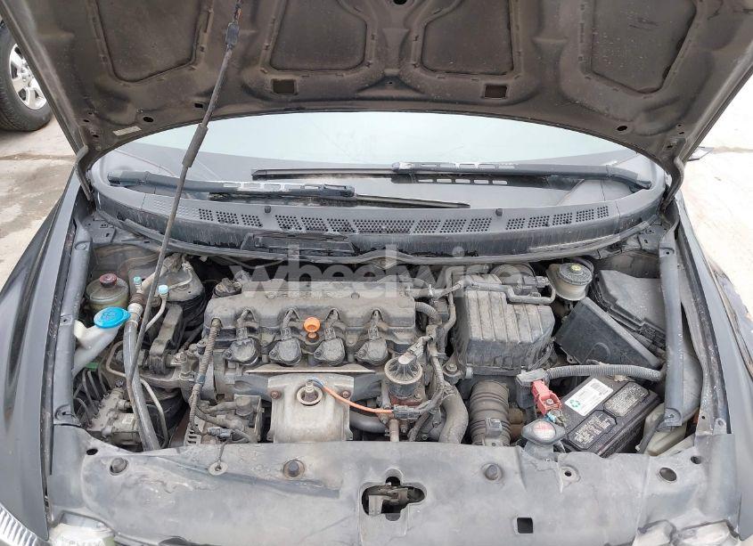 Photo 10 of 2009 Honda Civic LX (VIN 2HGFG12699H541118)