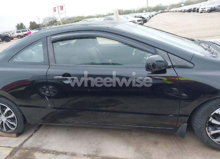 Photo 14 of 2009 Honda Civic LX (VIN 2HGFG12699H541118)