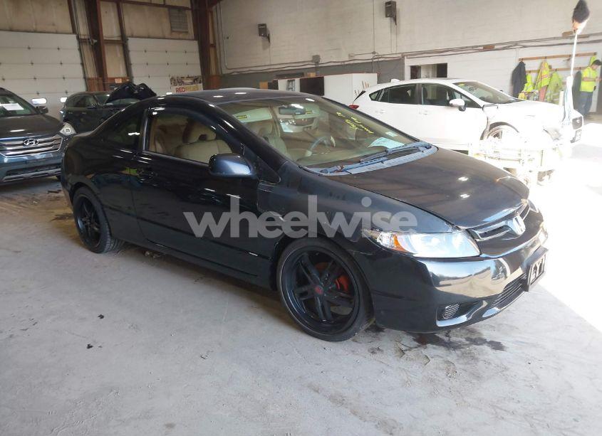 2006 Honda Civic LX (VIN 2HGFG126X6H501030) main photo