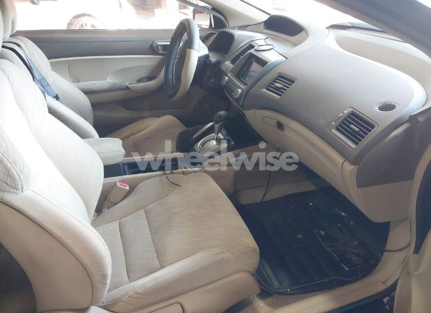 Photo 5 of 2006 Honda Civic LX (VIN 2HGFG126X6H501030)