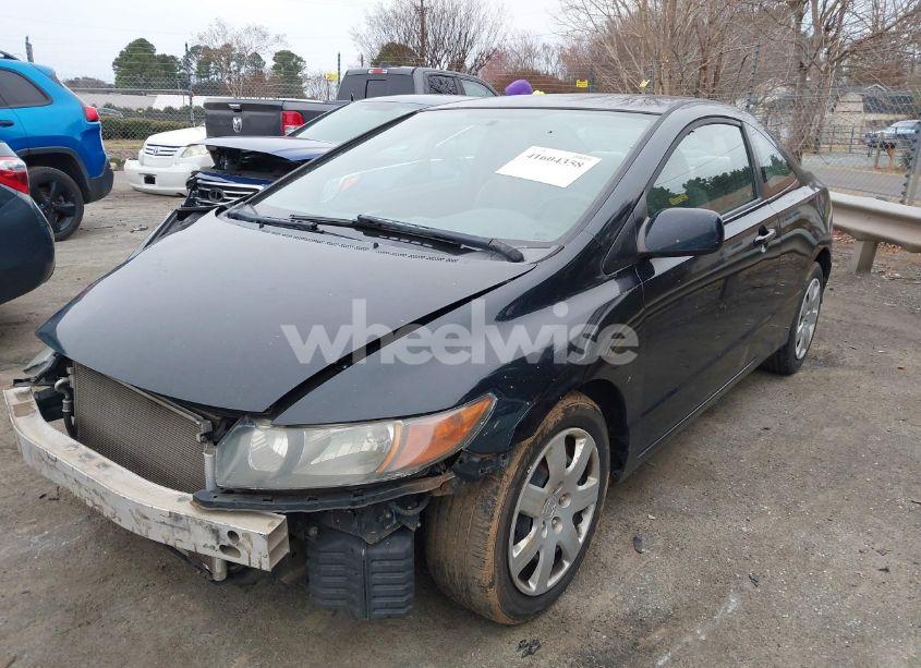 Photo 2 of 2008 Honda Civic LX (VIN 2HGFG126X8H524262)
