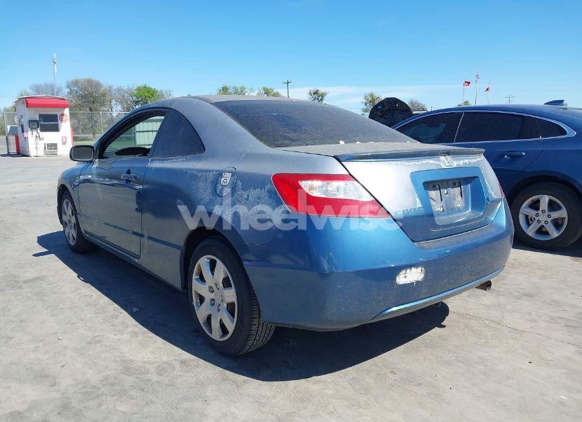Photo 3 of 2008 Honda Civic LX (VIN 2HGFG126X8H557665)