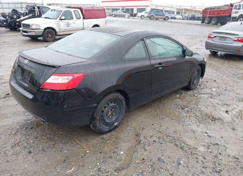 Photo 4 of 2009 Honda Civic LX (VIN 2HGFG126X9H524098)