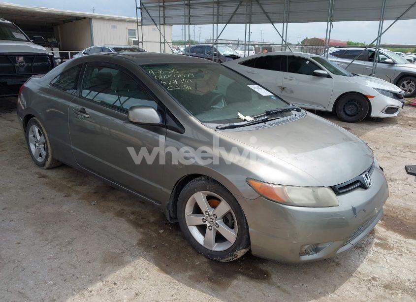 2008 Honda Civic EX (VIN 2HGFG12808H529181) main photo