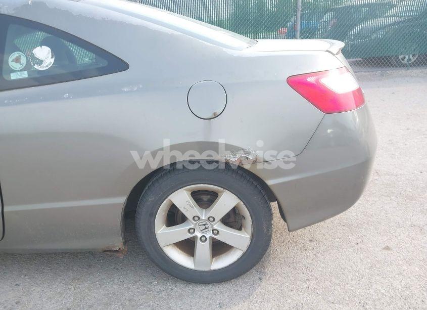 Photo 12 of 2007 Honda Civic EX (VIN 2HGFG12817H559739)