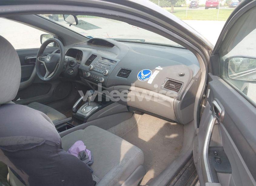 Photo 5 of 2007 Honda Civic EX (VIN 2HGFG12817H559739)