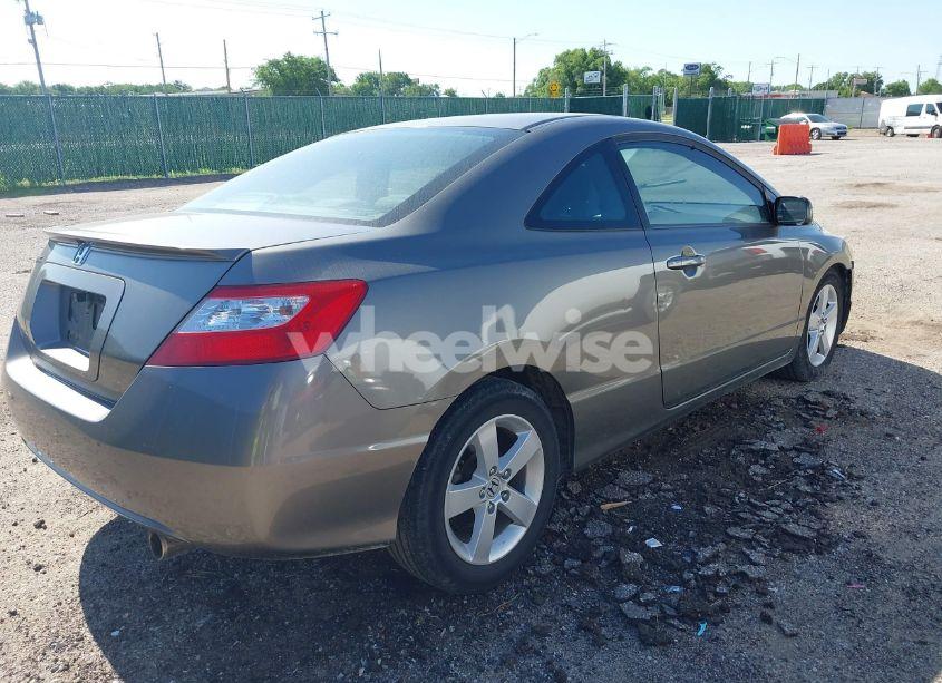 Photo 4 of 2006 Honda Civic EX (VIN 2HGFG12826H539868)