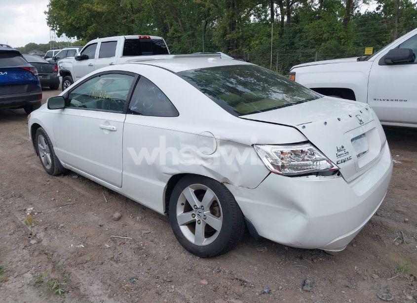 Photo 6 of 2007 Honda Civic EX (VIN 2HGFG12847H556981)
