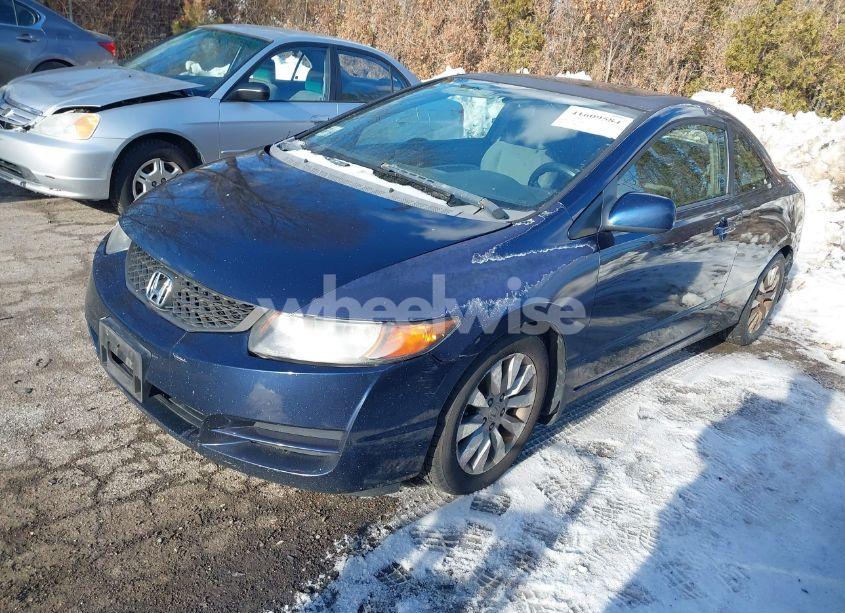 Photo 2 of 2009 Honda Civic EX (VIN 2HGFG12849H501546)