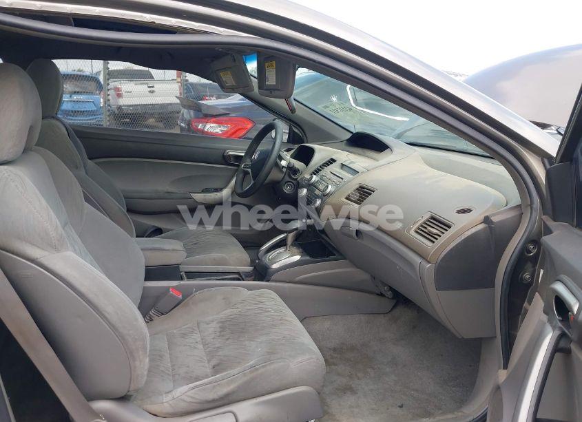 Photo 5 of 2007 Honda Civic EX (VIN 2HGFG12857H562188)