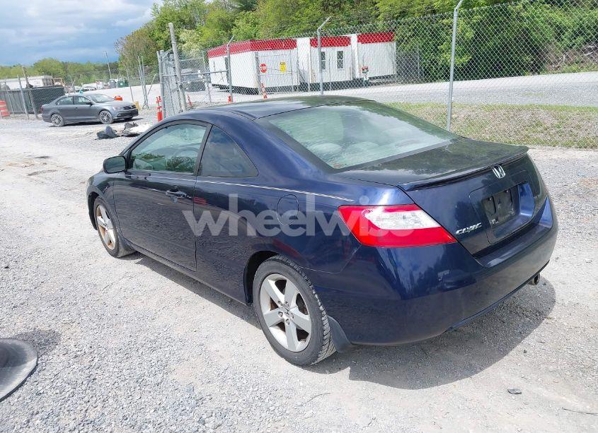 Photo 3 of 2007 Honda Civic EX (VIN 2HGFG12857H575345)