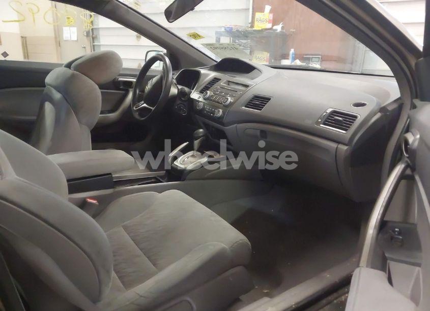 Photo 5 of 2008 Honda Civic EX (VIN 2HGFG12858H541083)
